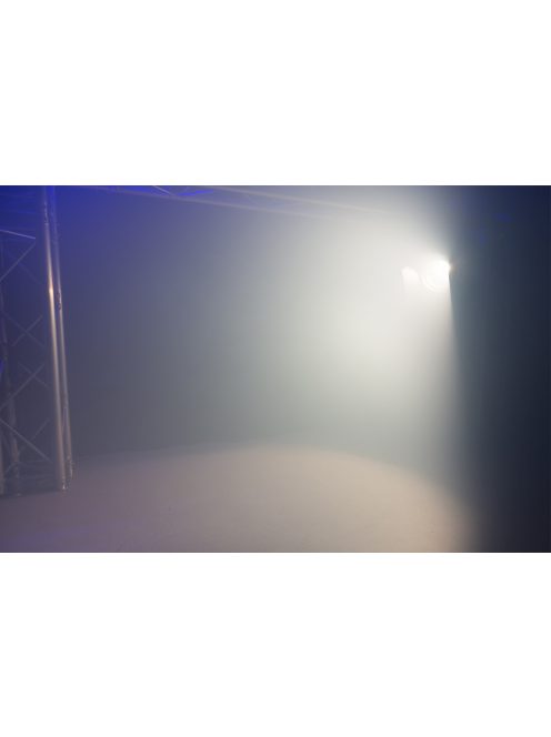 BTF100Z Fresnel Zoom 100W LED White 3200K