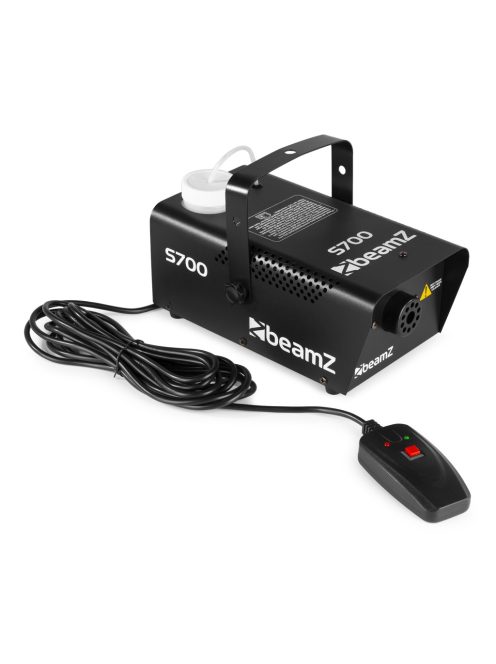 S700 Smoke Machine including fluid